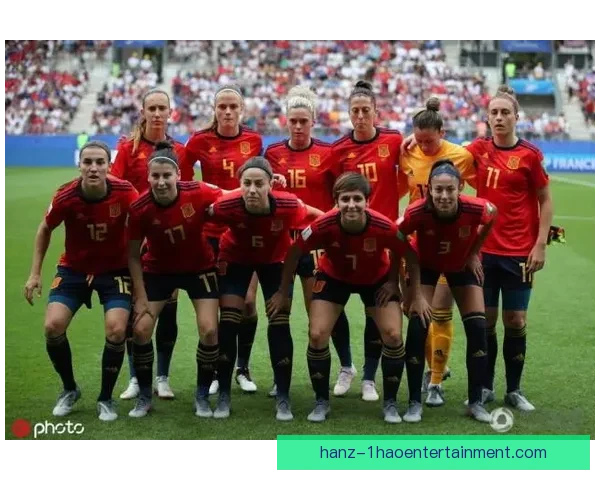 史密斯双响领衔美国女足小组赛大胜越南晋级前景光明